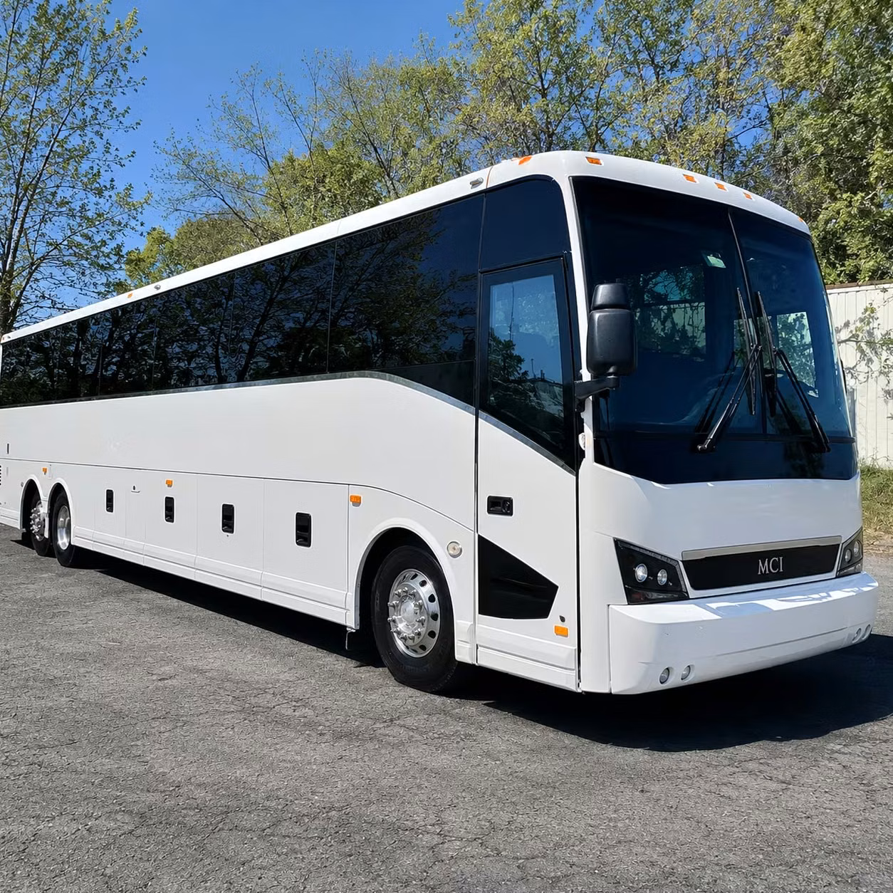 airport shuttle transportation for waterbury executive groups
