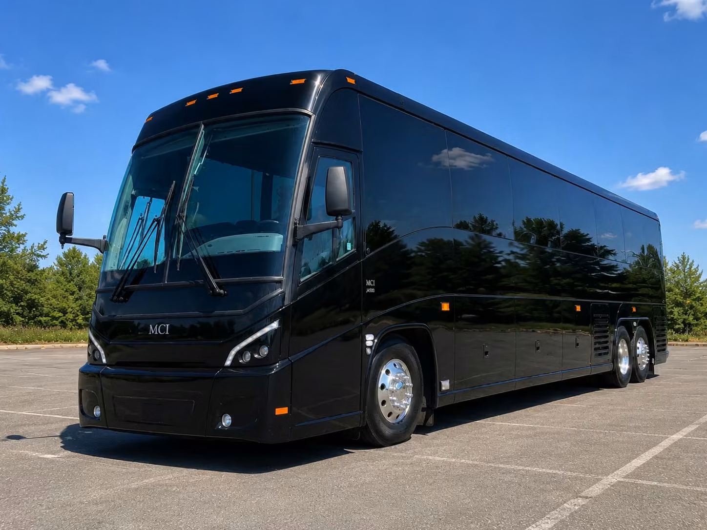 charter buses make xfinity theatre and mohegan sun arena trips effortless from waterbury