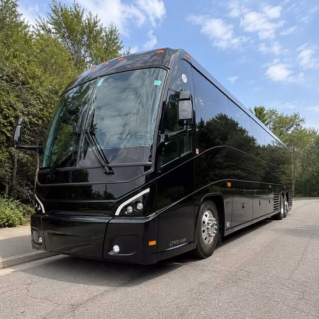 multi day charter bus rentals for waterbury groups traveling far